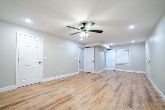 1647 E Carolyn Drive, Fayetteville, AR 72701