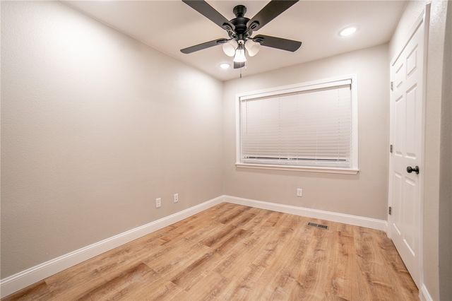 1647 E Carolyn Drive, Fayetteville, AR 72701