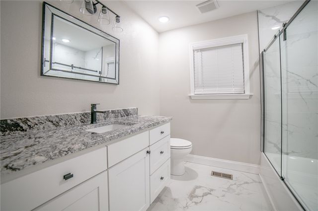 1647 E Carolyn Drive, Fayetteville, AR 72701