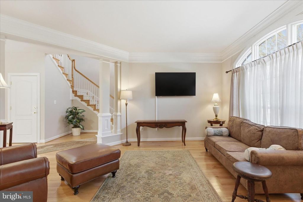 Image 13 of property listing at 712 COYBAY DR, Annapolis, MD 21401