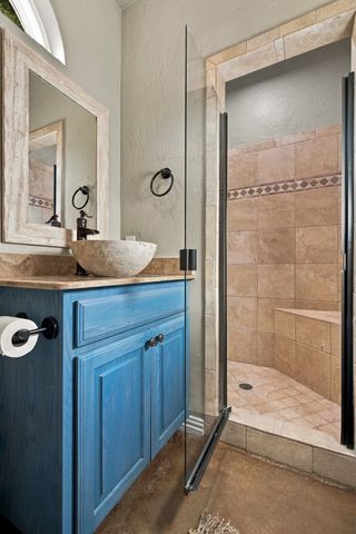 303 Highland Court, Double Oak, TX 75077