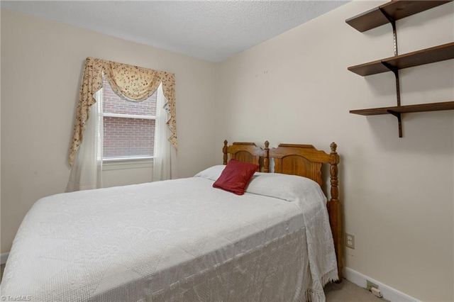 2506 Aster Drive, Greensboro, NC 27401