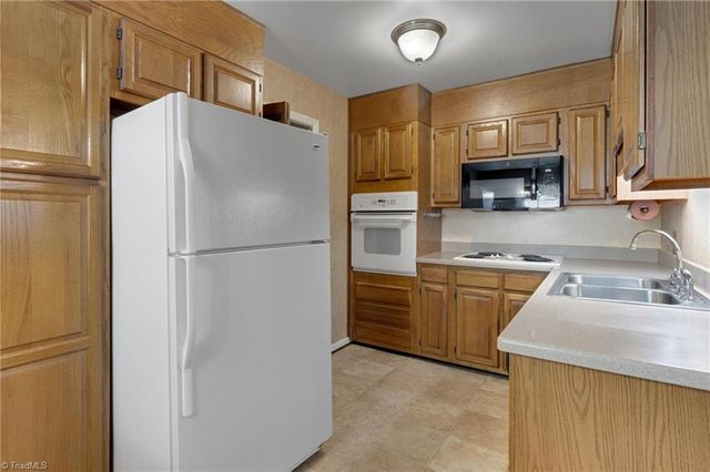 2506 Aster Drive, Greensboro, NC 27401