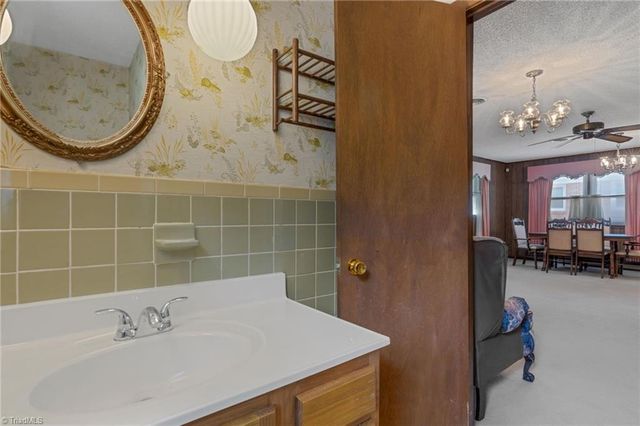 2506 Aster Drive, Greensboro, NC 27401
