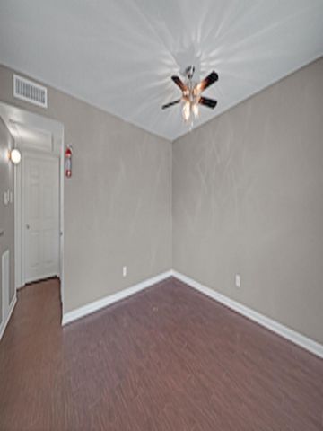 3031 Sumpter 26, Houston, TX 77026