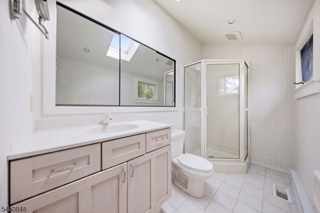 25 Cottage Ave, Frankford Twp., NJ 07860