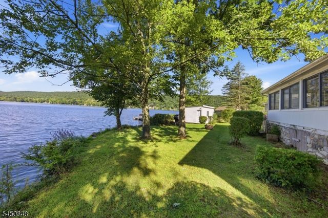 25 Cottage Ave, Frankford Twp., NJ 07860