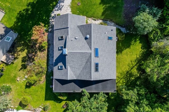25 Cottage Ave, Frankford Twp., NJ 07860