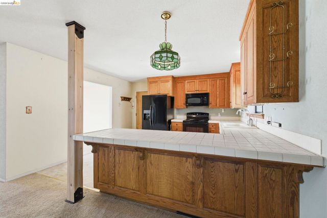 16170 Acorn Dr, Sonora, CA 95370