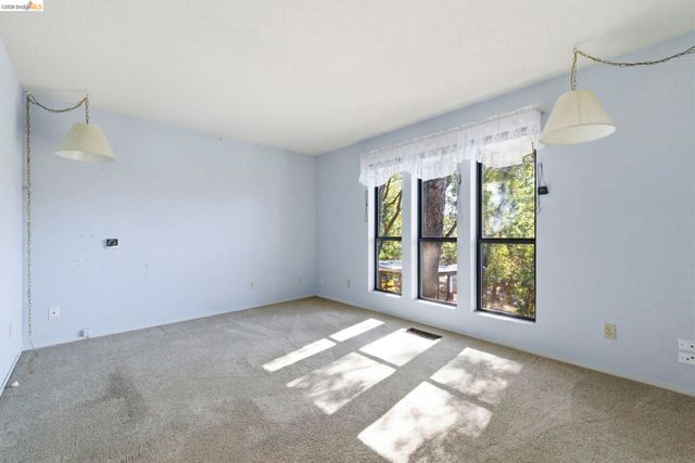 16170 Acorn Dr, Sonora, CA 95370