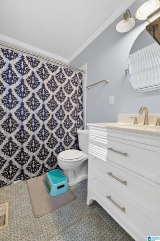 306 HILLTOP ROAD, Weaver, AL 36277