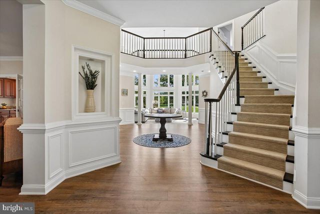 11133 OAKTON RD, Oakton, VA 22124