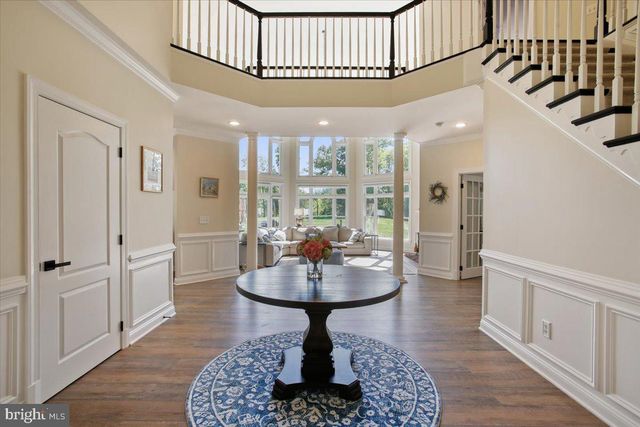 11133 OAKTON RD, Oakton, VA 22124