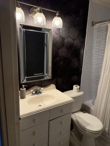 1 Edwards Terrace, Chattanooga, TN 37412