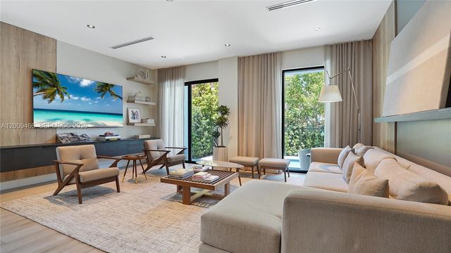 1371 SW 22nd Ter 1371, Miami, FL 33145