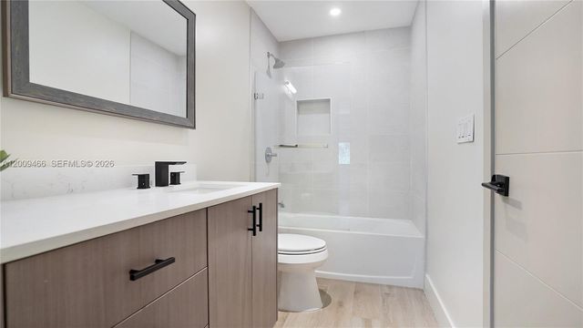 1371 SW 22nd Ter 1371, Miami, FL 33145