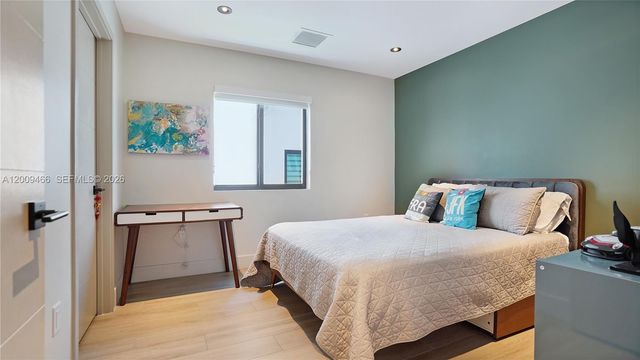 1371 SW 22nd Ter 1371, Miami, FL 33145