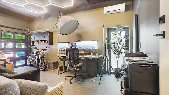 1371 SW 22nd Ter 1371, Miami, FL 33145