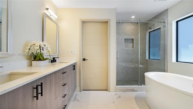 1371 SW 22nd Ter 1371, Miami, FL 33145