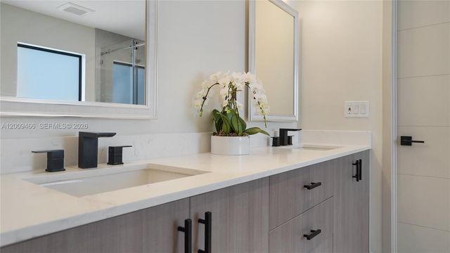 1371 SW 22nd Ter 1371, Miami, FL 33145