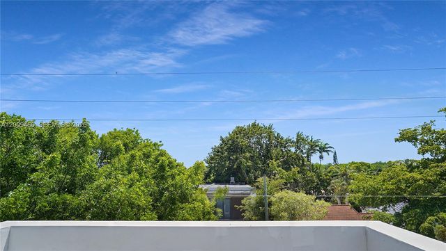 1371 SW 22nd Ter 1371, Miami, FL 33145