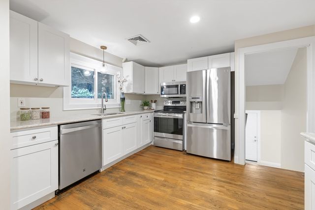 22 Bracebridge Road, Newton, MA 02459