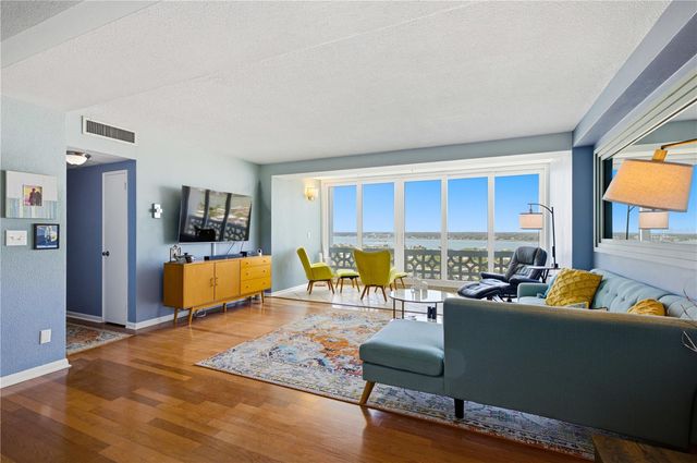 31 ISLAND WAY 1404, Clearwater, FL 33767