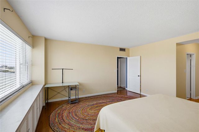 31 ISLAND WAY 1404, Clearwater, FL 33767