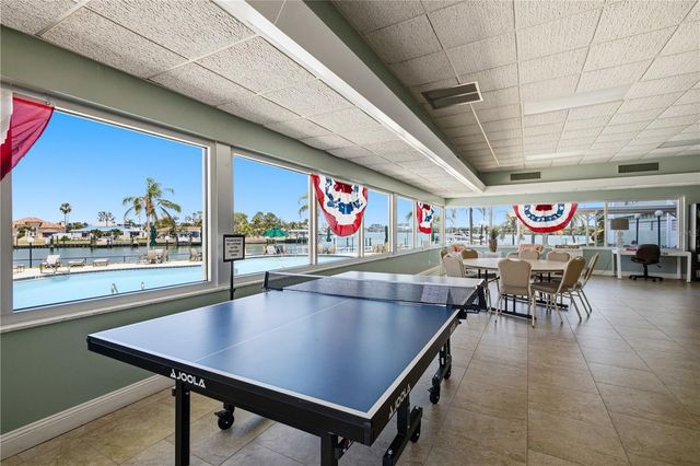 31 ISLAND WAY 1404, Clearwater, FL 33767