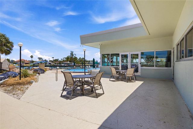 31 ISLAND WAY 1404, Clearwater, FL 33767