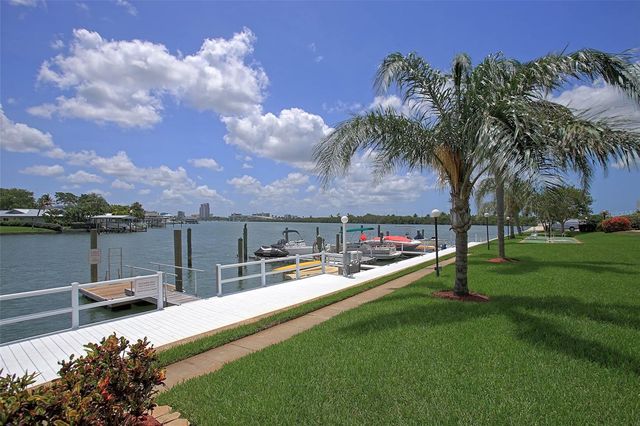 31 ISLAND WAY 1404, Clearwater, FL 33767