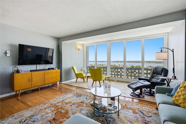 31 ISLAND WAY 1404, Clearwater, FL 33767