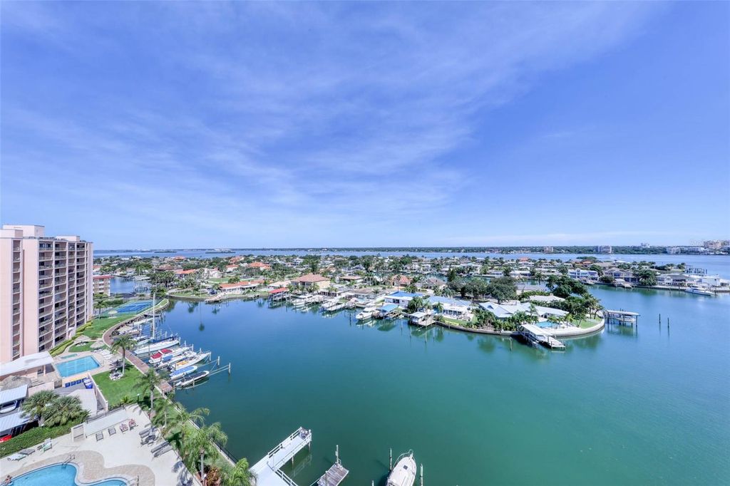 31 ISLAND WAY 1404, Clearwater, FL 33767
