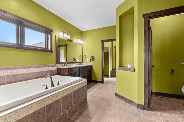 1133 Maplebeck Enclave NE, Byron, MN 55920