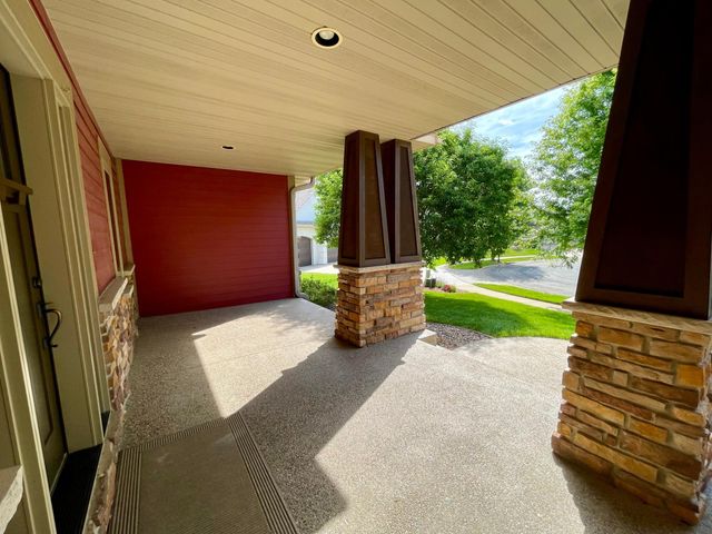 1133 Maplebeck Enclave NE, Byron, MN 55920
