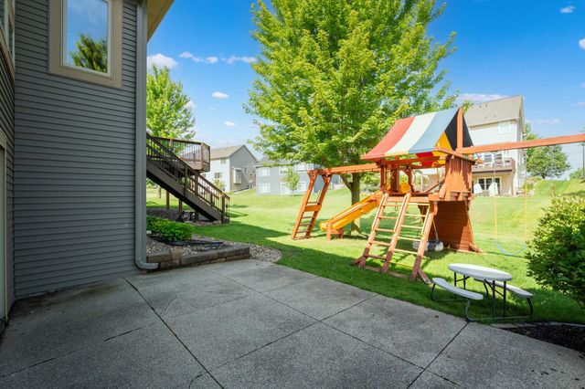 1133 Maplebeck Enclave NE, Byron, MN 55920
