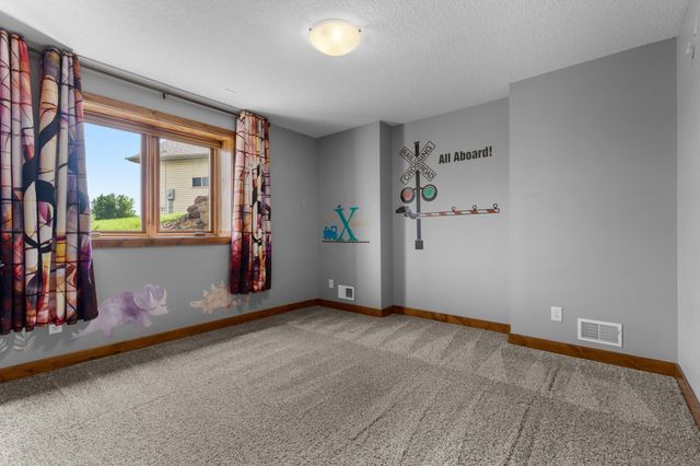 1133 Maplebeck Enclave NE, Byron, MN 55920