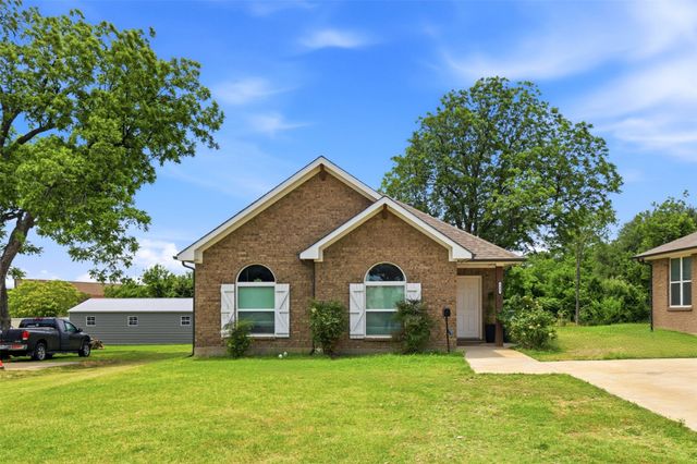 1409 Denton Drive, Carrollton, TX 75006