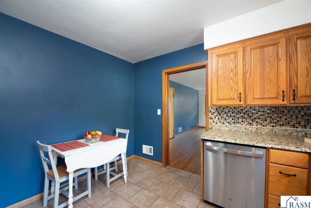 130 Dillon Avenue, Mankato, MN 56001