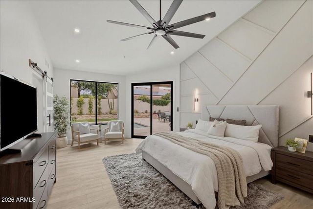 9034 E HELM Drive, Scottsdale, AZ 85260