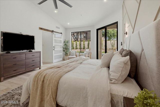 9034 E HELM Drive, Scottsdale, AZ 85260