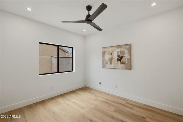 9034 E HELM Drive, Scottsdale, AZ 85260