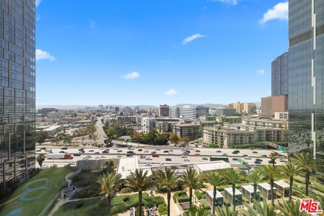 877 Francisco Street 1811, Los Angeles, CA 90017