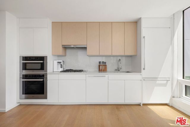 877 Francisco Street 1811, Los Angeles, CA 90017