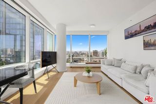 877 Francisco Street 1811, Los Angeles, CA 90017
