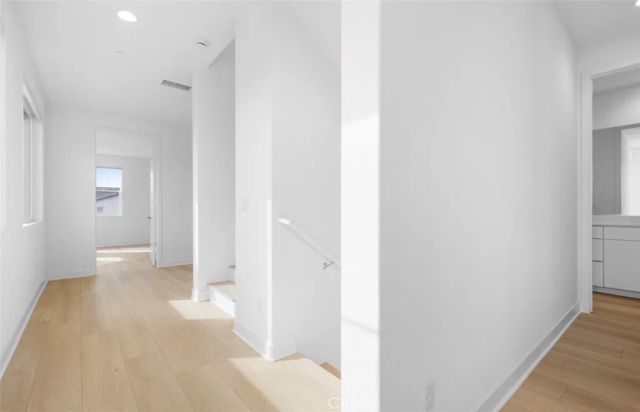 187 yugen, Irvine, CA 92618