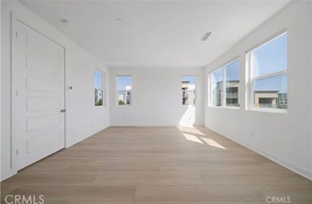 187 yugen, Irvine, CA 92618