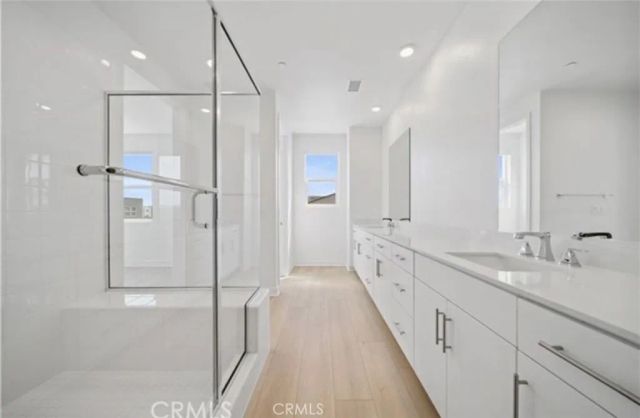 187 yugen, Irvine, CA 92618