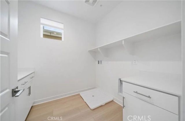 187 yugen, Irvine, CA 92618