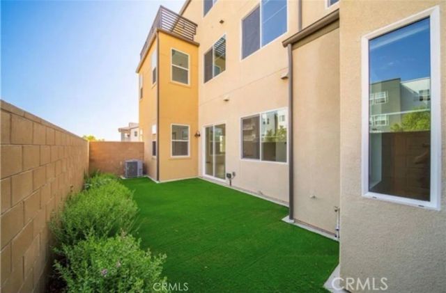187 yugen, Irvine, CA 92618